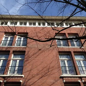 *** Отель Dutch Design Vondelpark Нидерланды